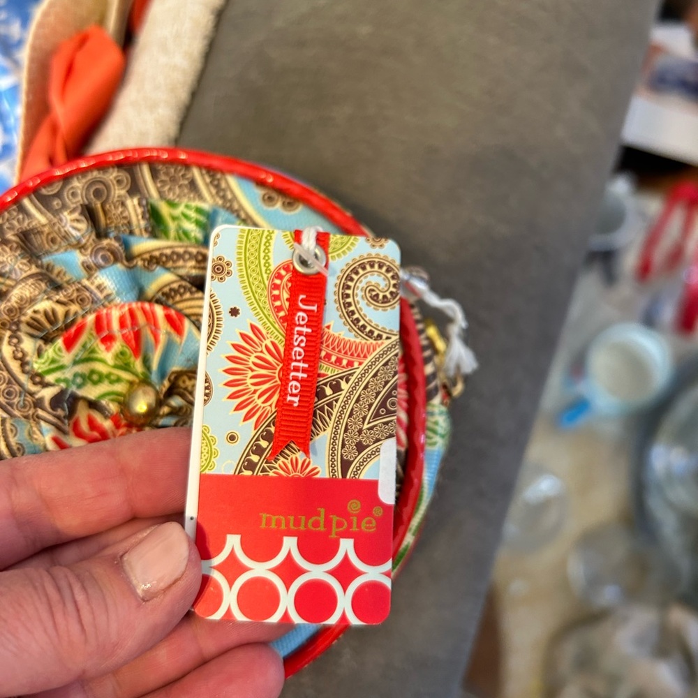 Mudpie - Picture 3 of 6